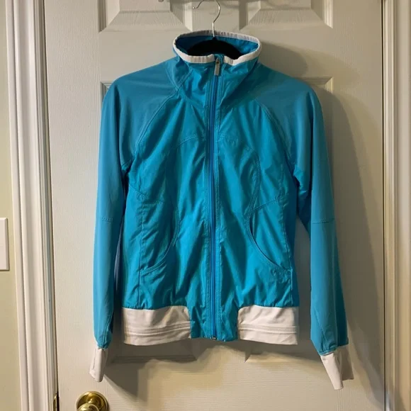 Lululemon Run Track Attack Jacket - Picture 3 of 10